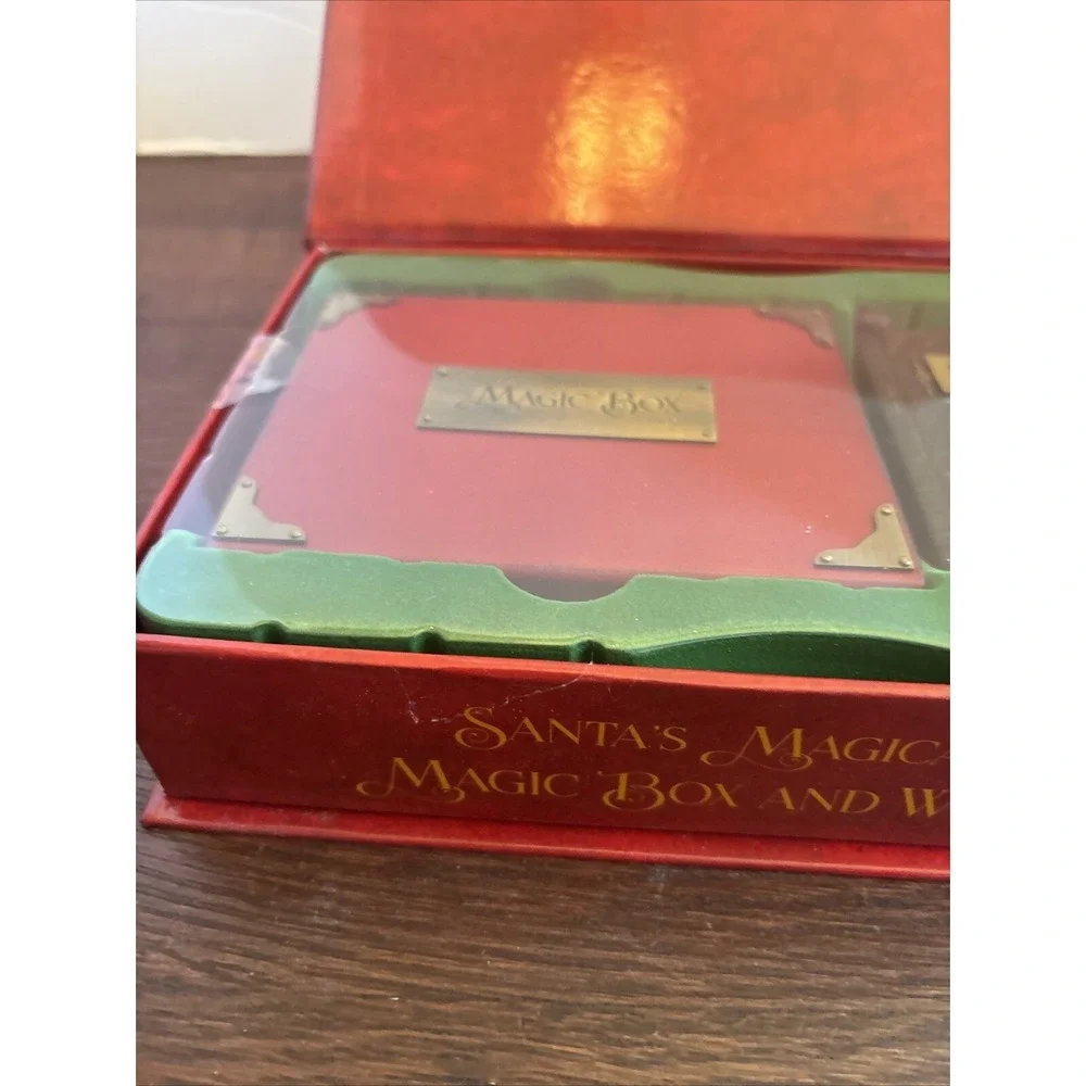Santa's Magical Gift - Magic Box & Wish Book Box - Picture 3 of 9